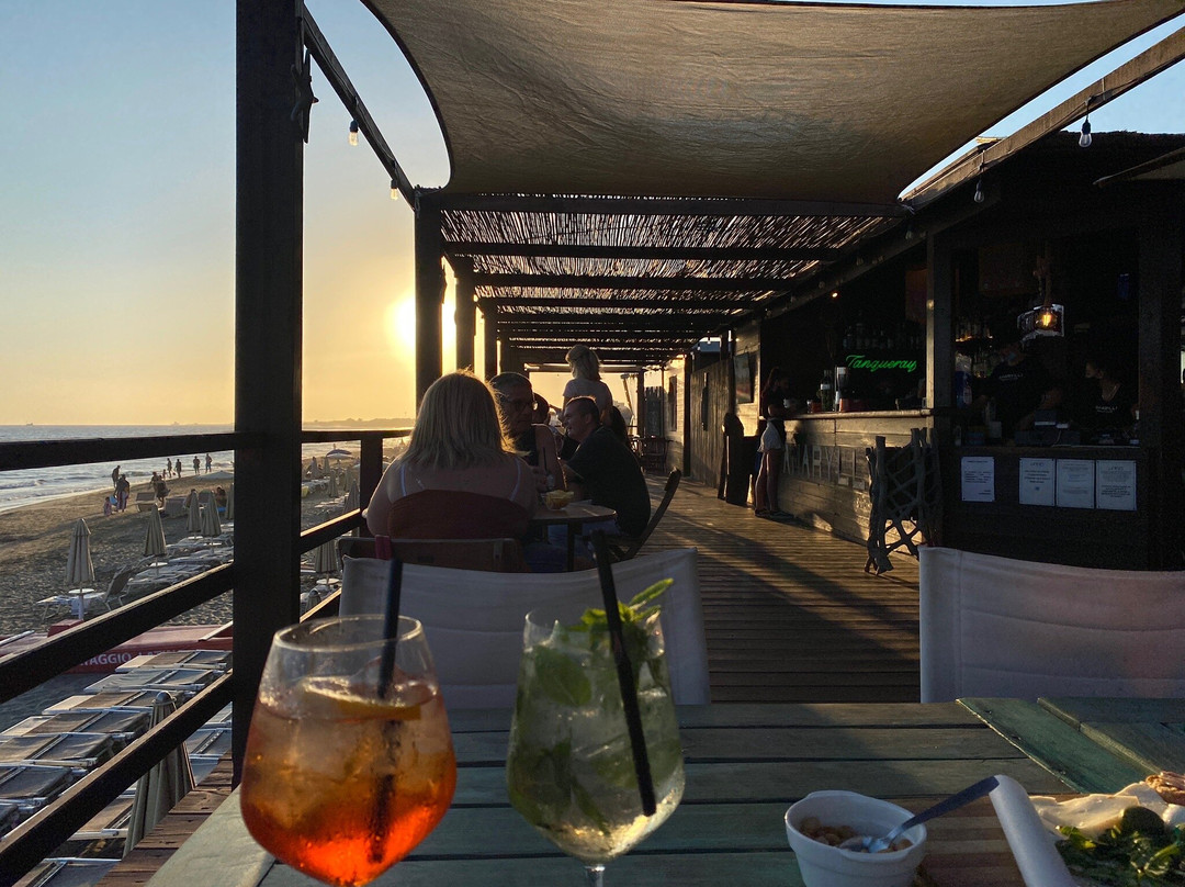 Amarylli Beach Club景点图片