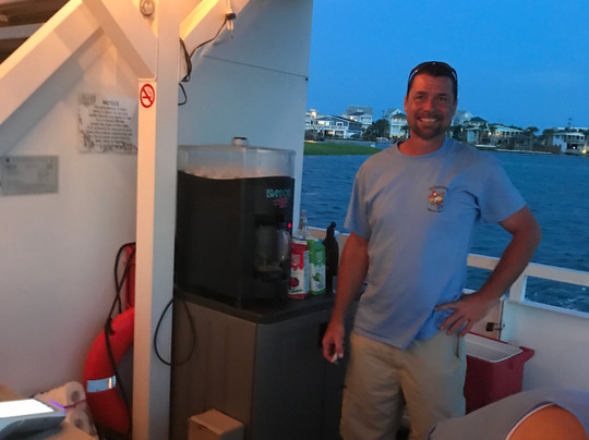 Pie Eyed Parrot Happy Hour Cruise-美特尔海滩必去景点