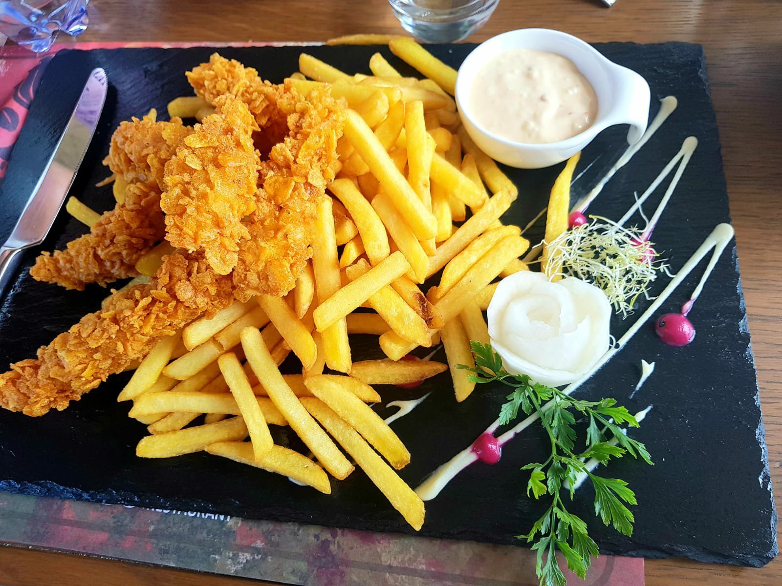 Areo Hotel & Restaurant-官方