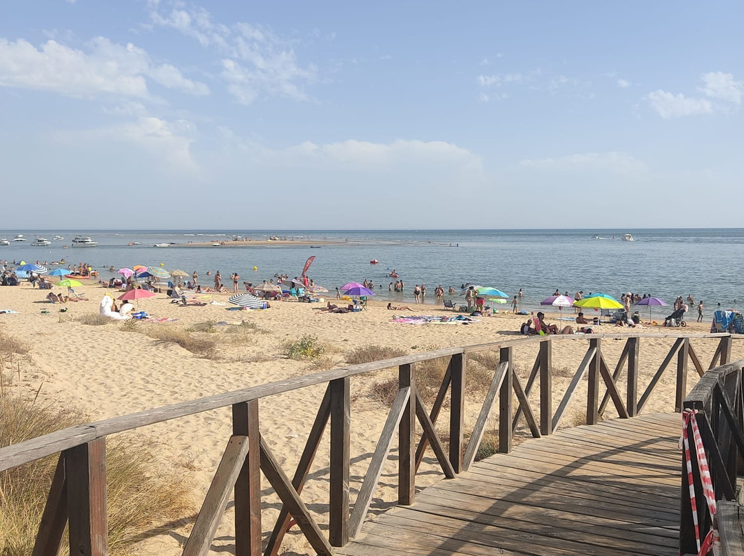 Playa de El Portil景点图片