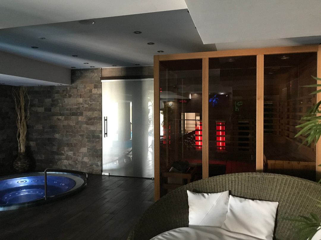 Hotel Pieris主图