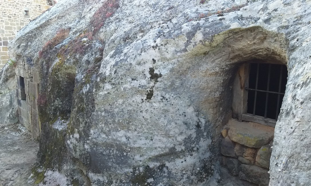 Iglesia Rupestre de Campo de Ebro-Valderredible必去景点