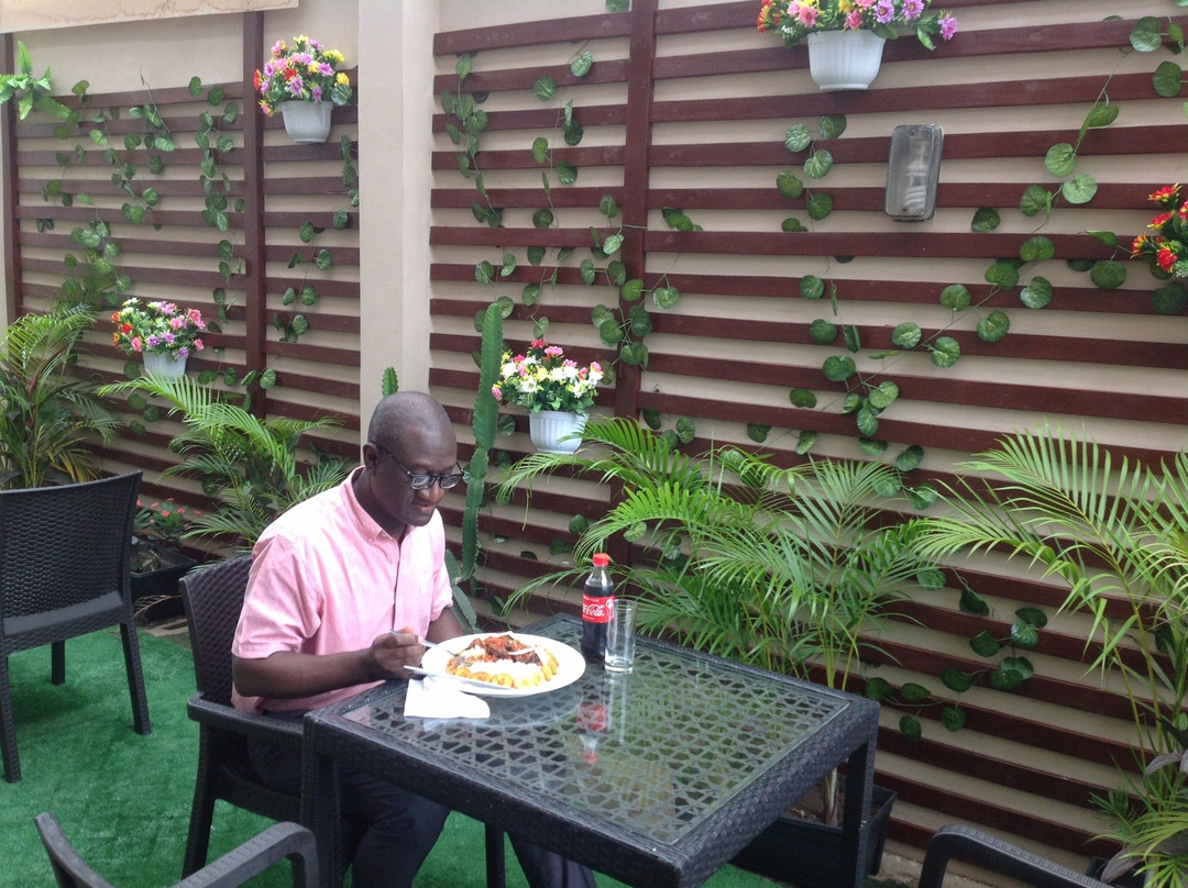 Adis Hotels Ibadan主图