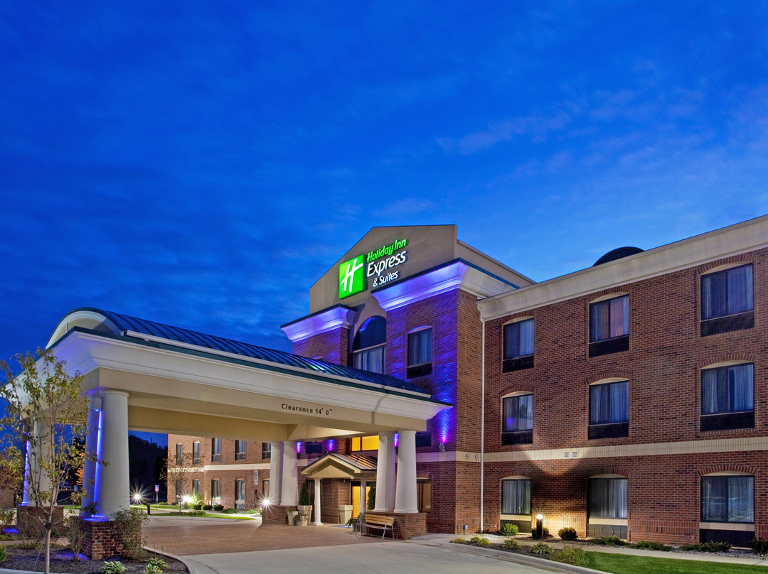 Holiday Inn Express & Suites Chesterfield - Selfridge Area By IHG主图