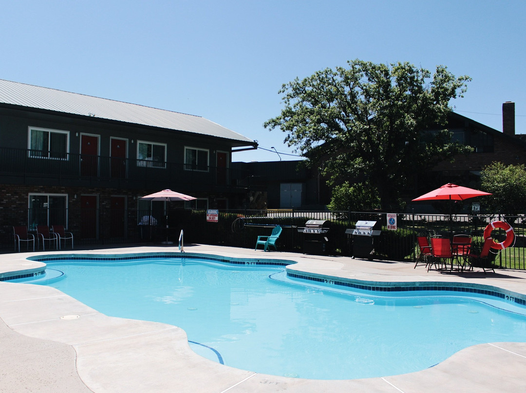 Days Inn by Wyndham Show Low主图