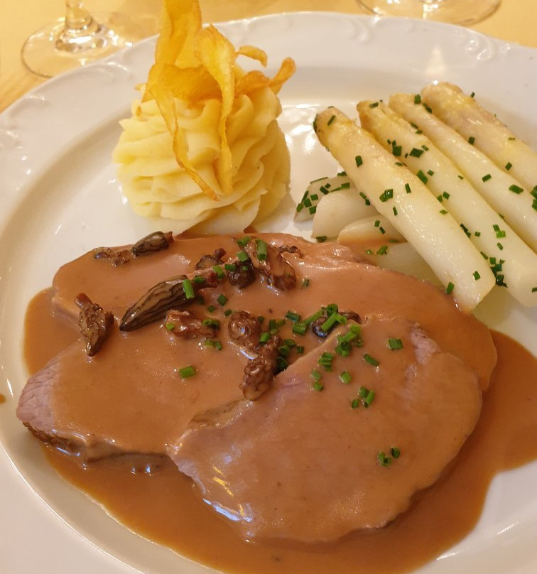 Hotel Ludwig im Park主图