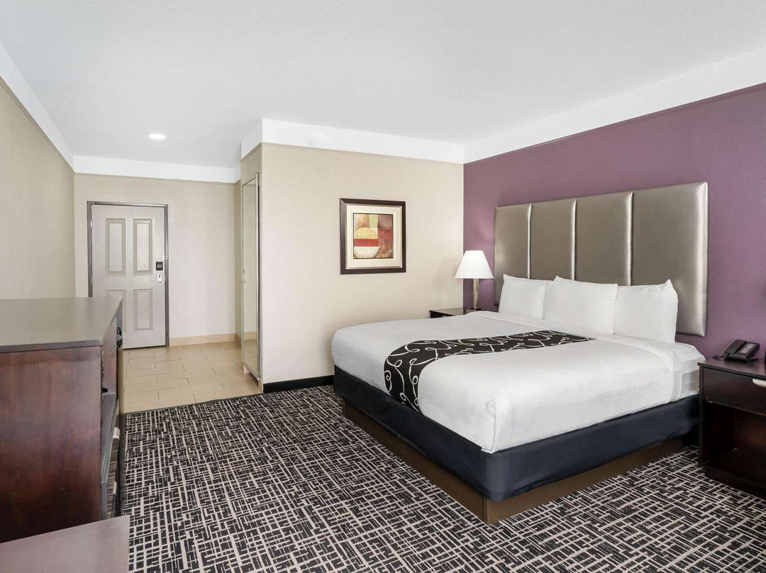 La Quinta Inn & Suites by Wyndham Canton MS主图