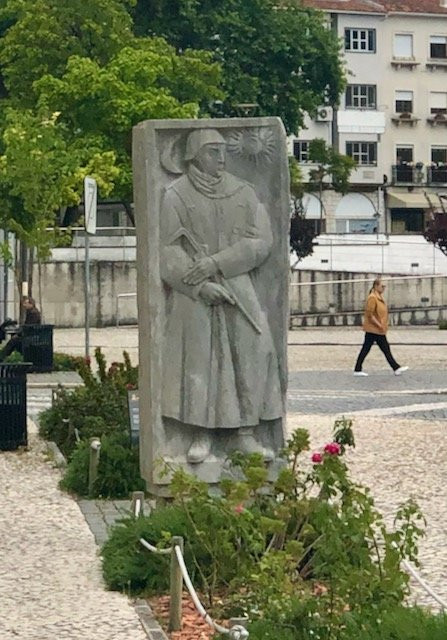 Placas de Homenagem a Todos os Combatentes do Concelho de Leiria景点图片