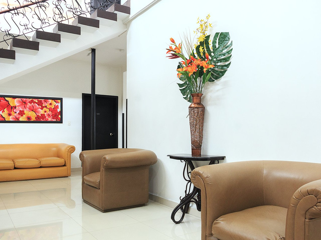 Hotel Colonial Plaza主图