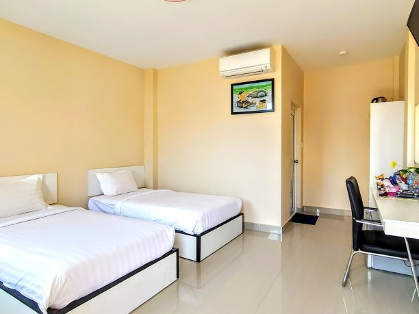 Hotel Deluxe