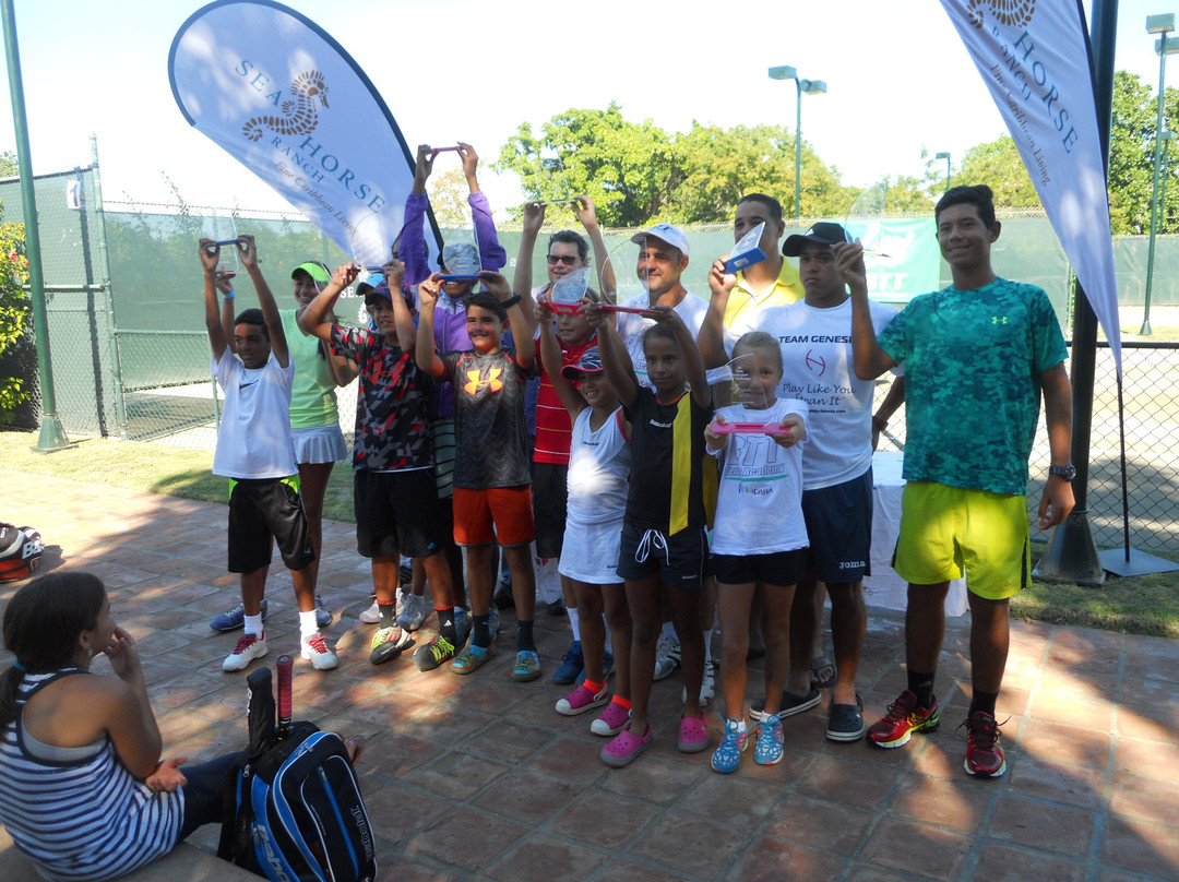 Sea Horse Ranch Tennis Club景点图片