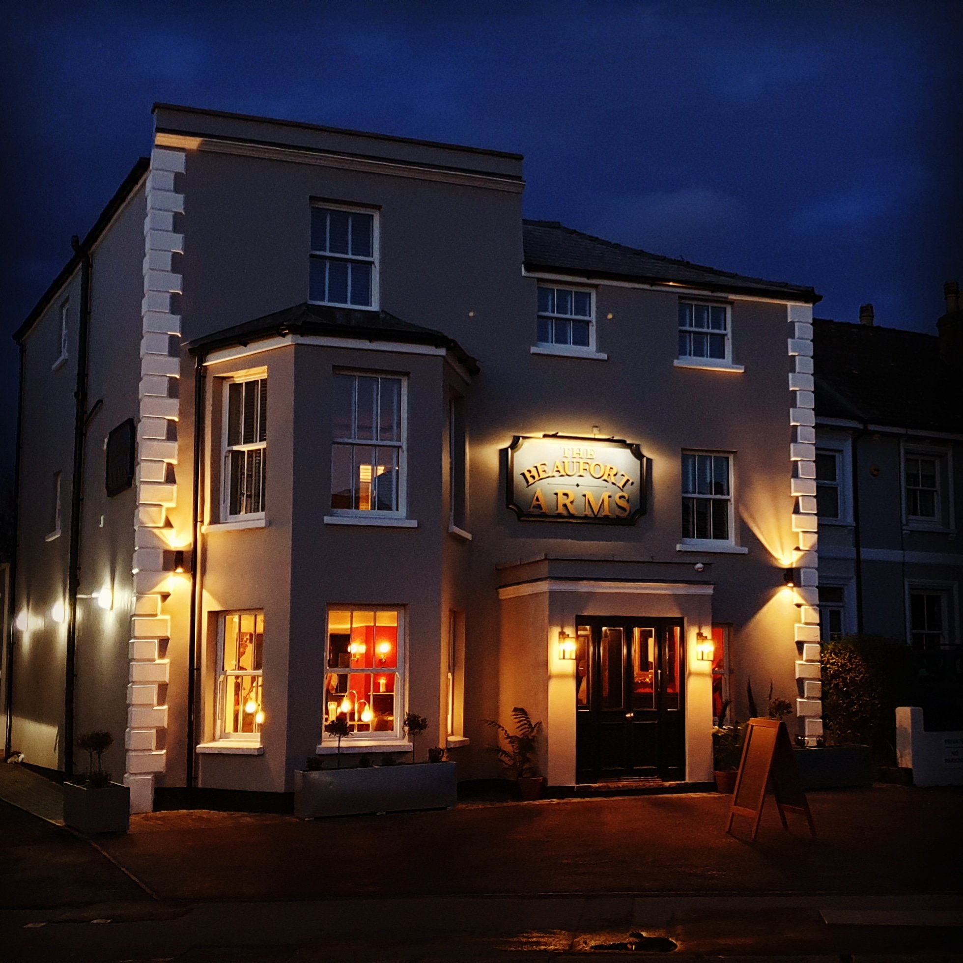 The Beaufort Arms-官方