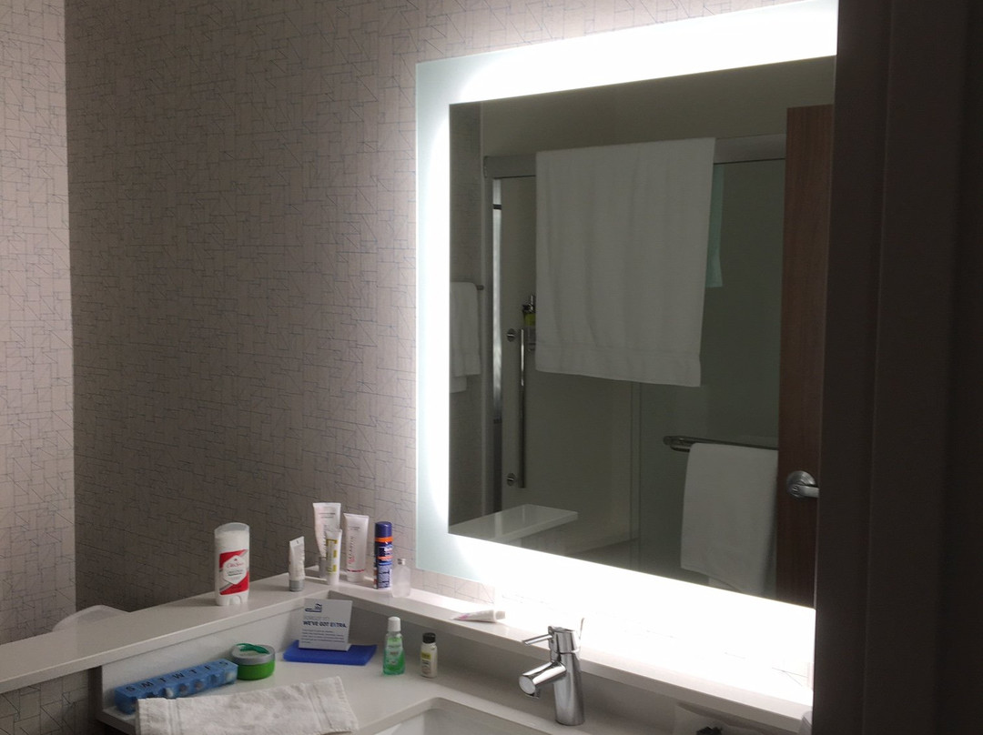 Holiday Inn Express & Suites Beaver Dam By IHG主图