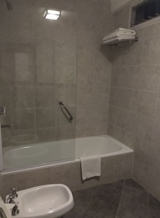 Hotel Amerian Salta-浴室