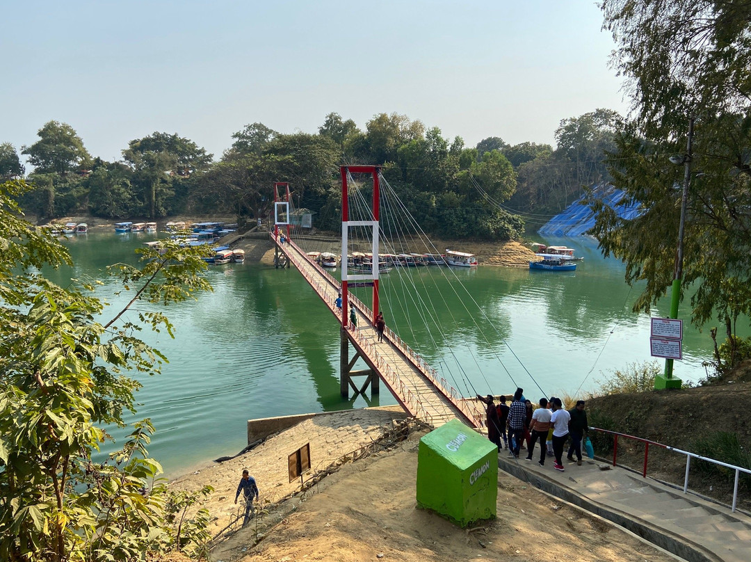 Parjatan Hanging Bridge景点图片