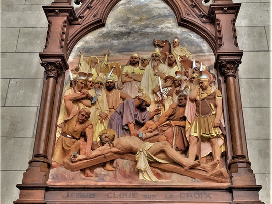 Eglise Saint-Louis-Coron必去景点