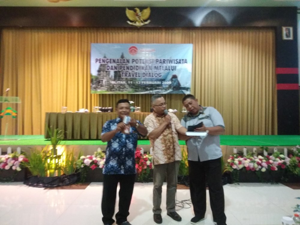 Puri Perdana Hotel主图