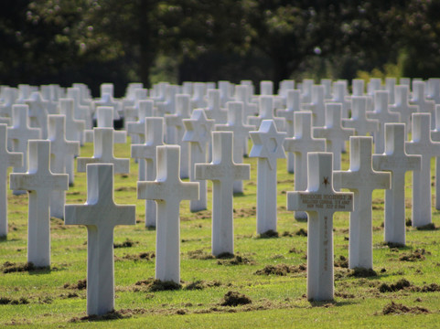 Normandy History Tours-巴约必去景点