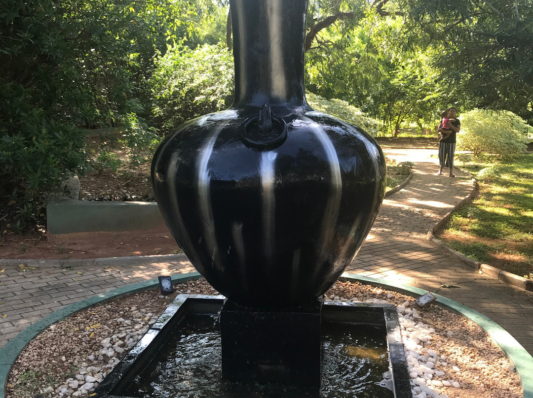 曼果普瑞生态村酒店主图