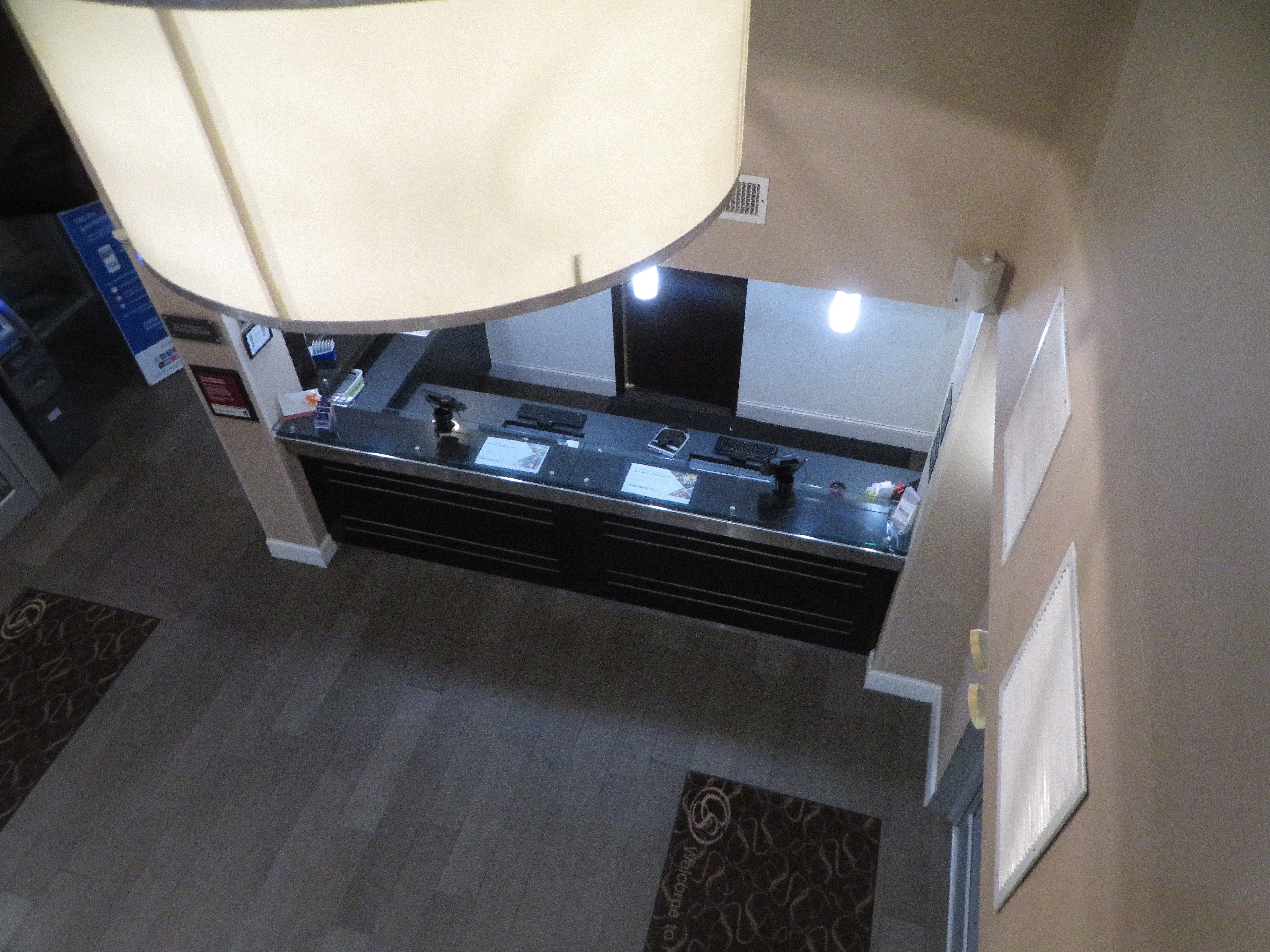 Comfort Suites Newport - Cincinnati Riverfront-浴室