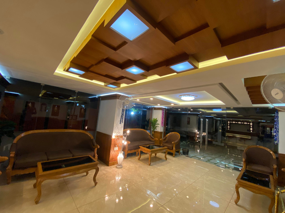Utsavam Hotel Apartments主图