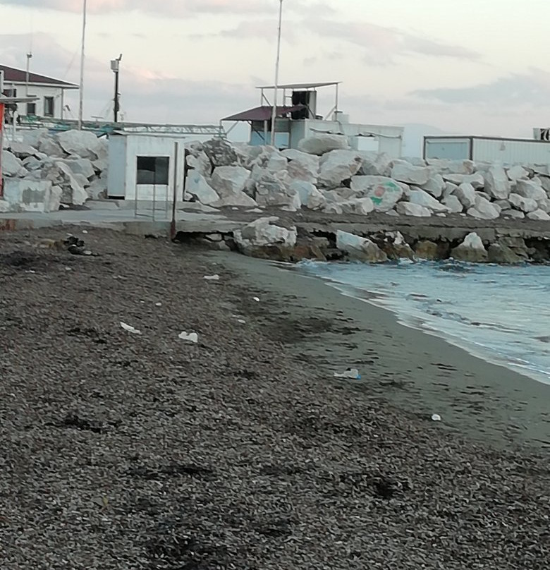 Kucukkuyu Halk Plajı