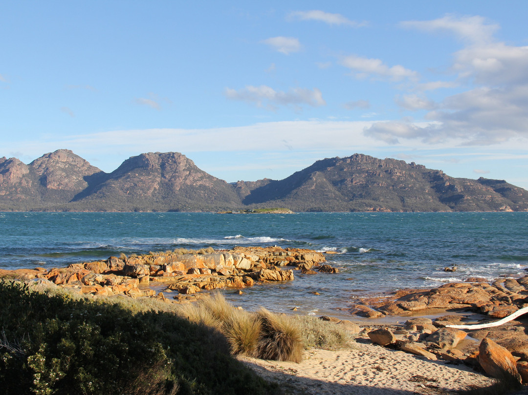 海湾边缘度假村主图