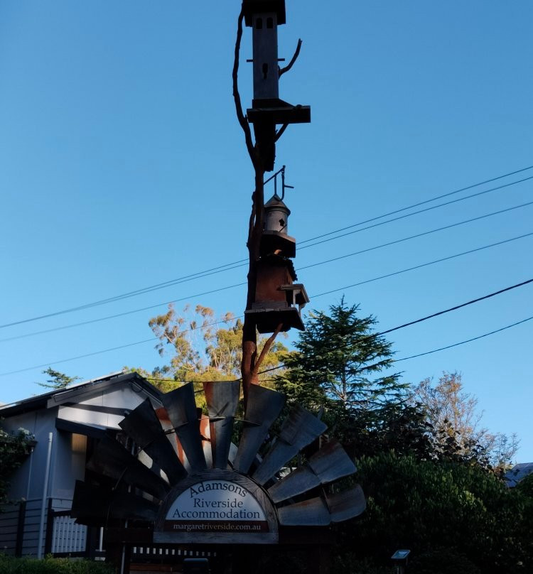 Adamson's Riverside Accommodation主图