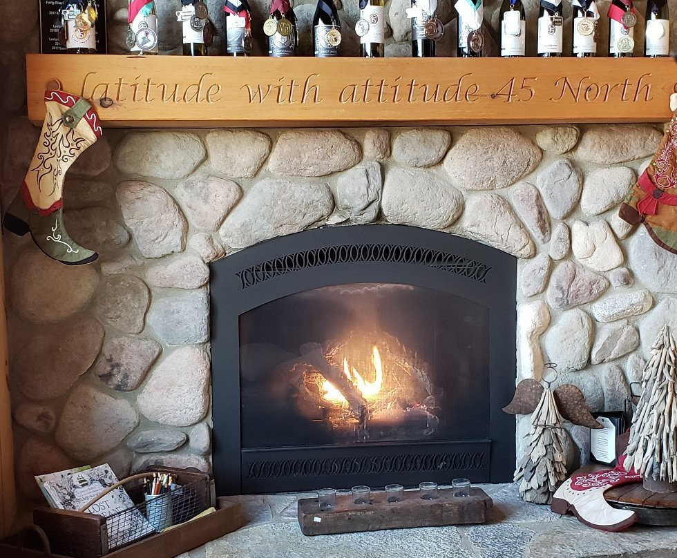 45 North Vineyard & Winery景点图片