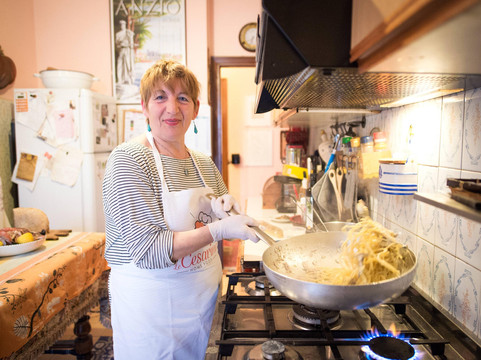 Cesarine: Cooking Class-陶尔米纳必去景点