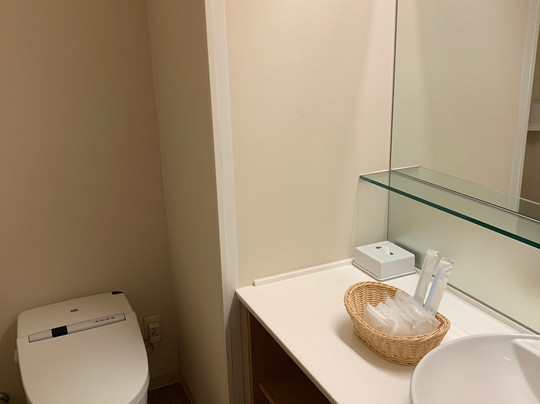 舞滨欧亚酒店与水疗中心主图