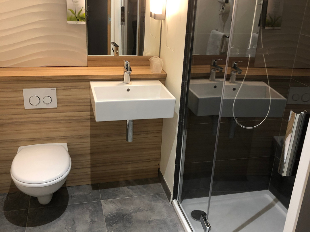 Campanile Paris Clichy Centre主图