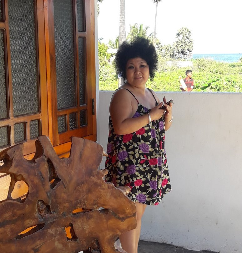 Dot's Bey Beach Cabana主图