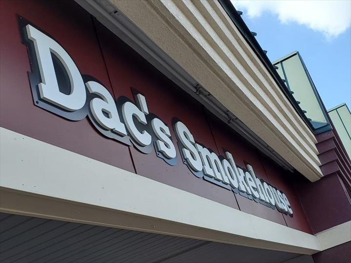 Dac's Smokehouse BBQ Campustown