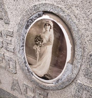 Mount Carmel Cemetery-希尔赛德必去景点