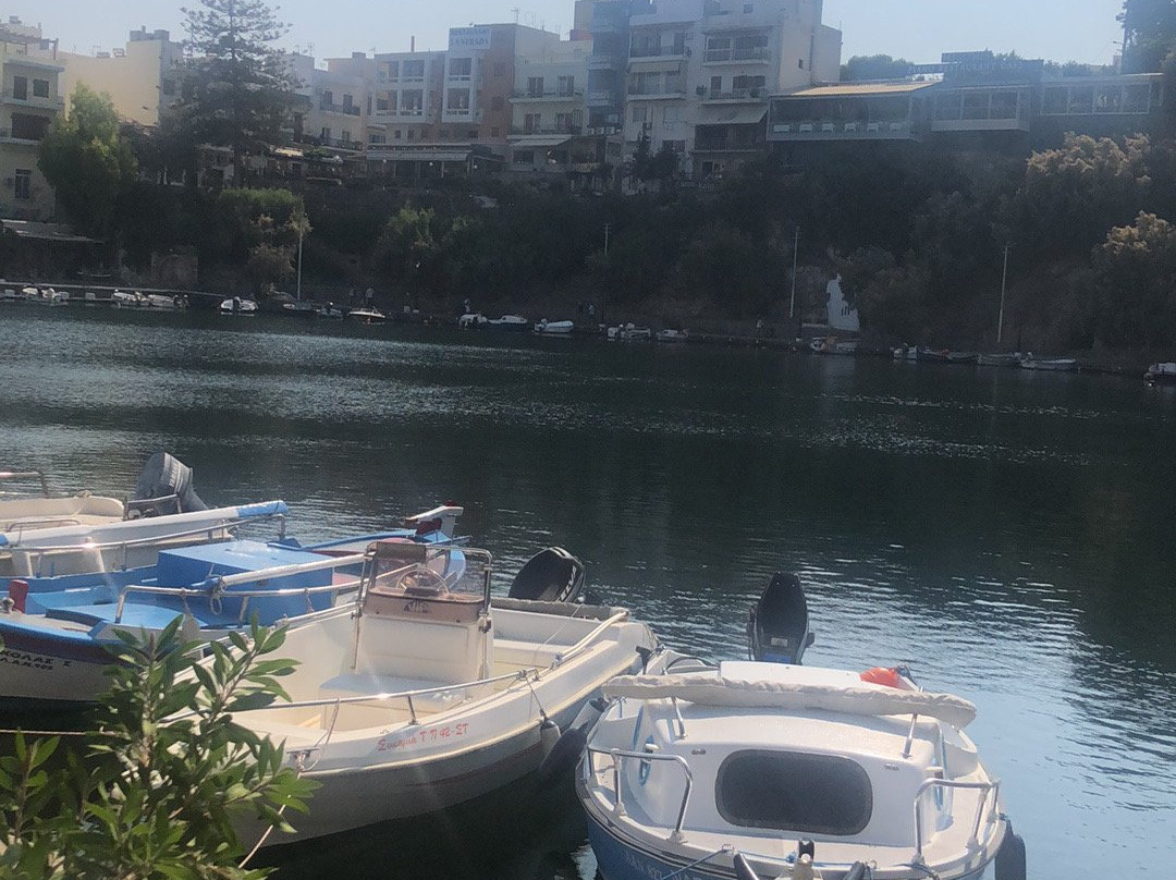 Pleiades Luxurious Villas主图