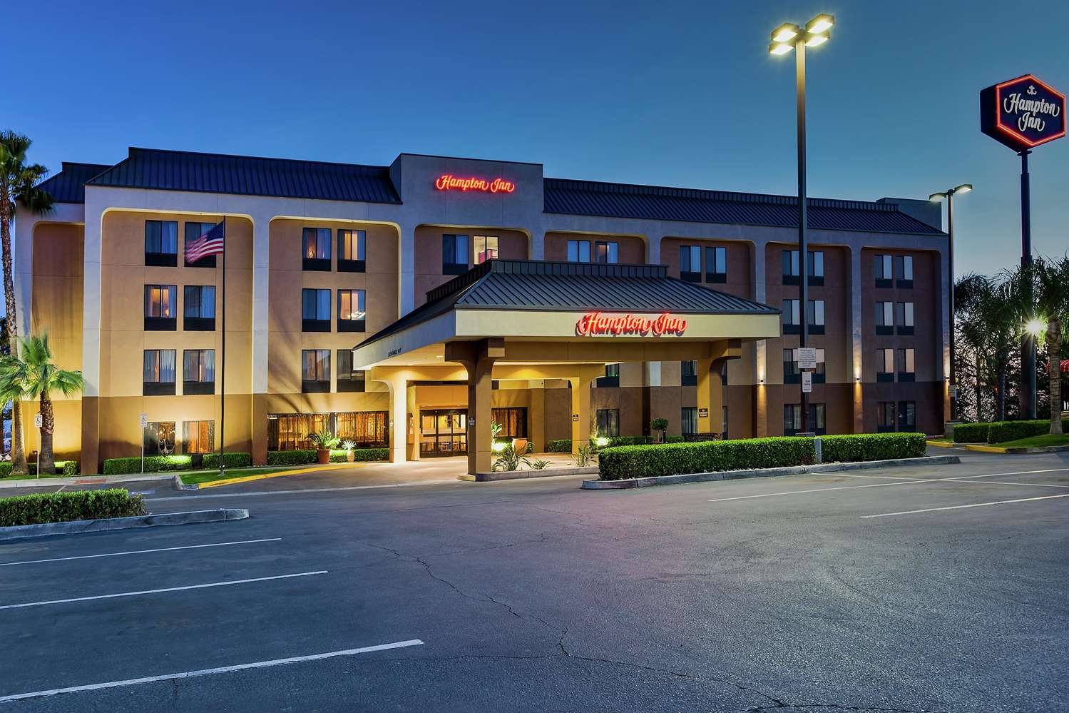 Spark By Hilton Bakersfield Central-官方