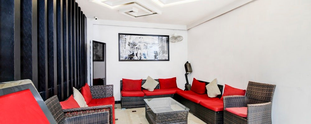 Treebo Trip And Suits主图