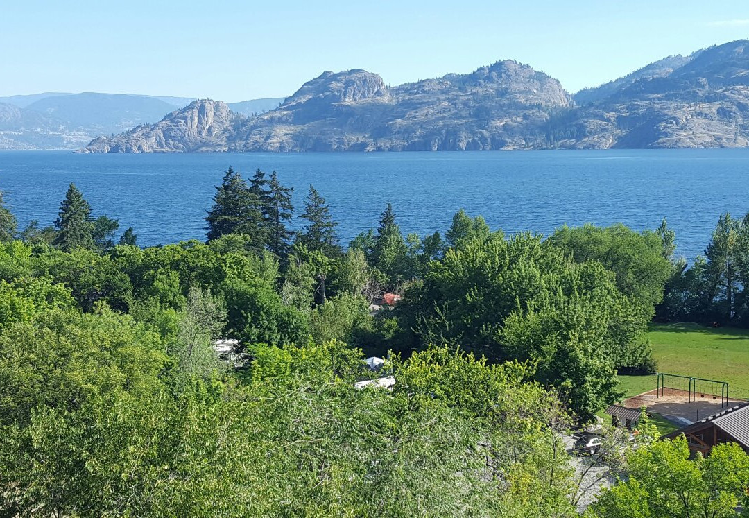 Okanagan Lake Provincial Park景点图片