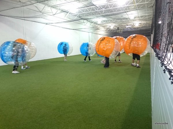 AT Bubble Soccer景点图片