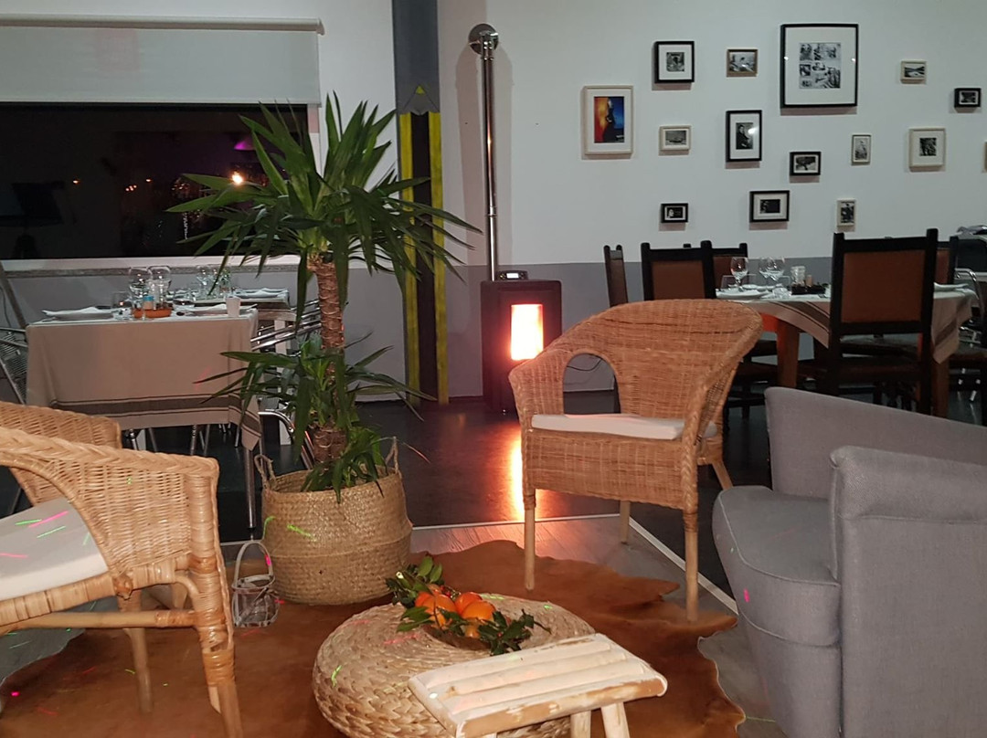 Lever餐馆和美食-Conquista Douro