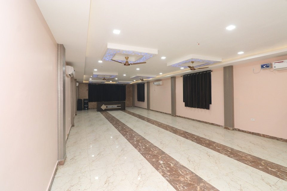 OYO 27750 Bhagwati Residency