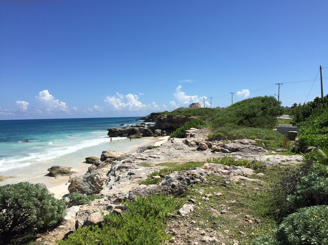 Villa La Bella Oceanfront Swing Bar-女人岛必去景点