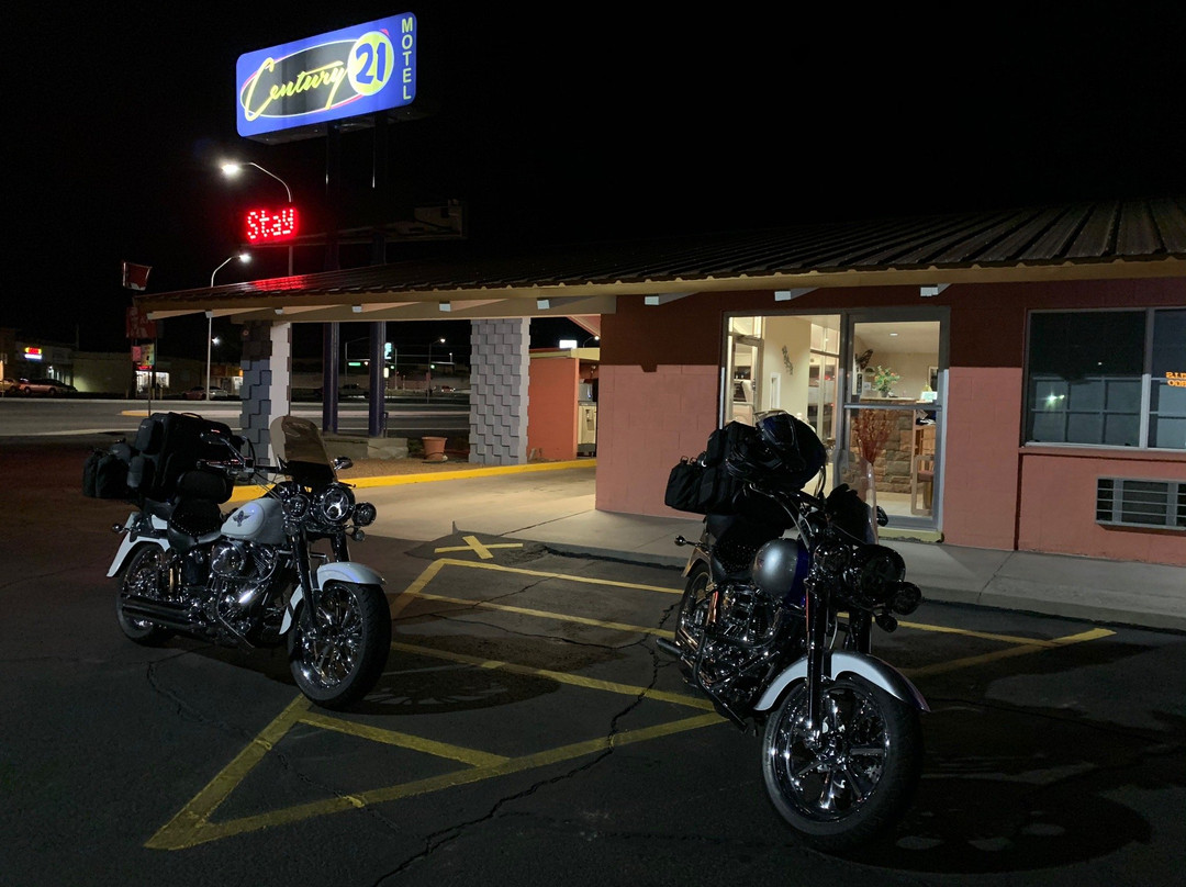Century 21 Motel主图