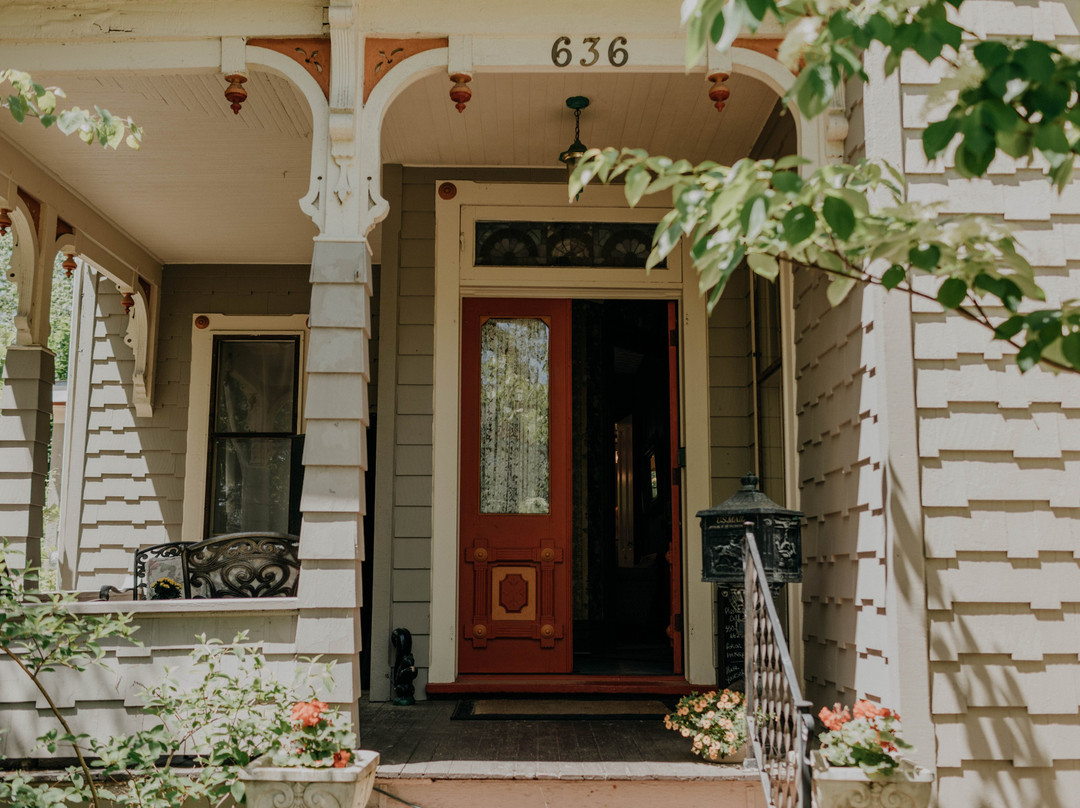 Black Squirrel Inn主图