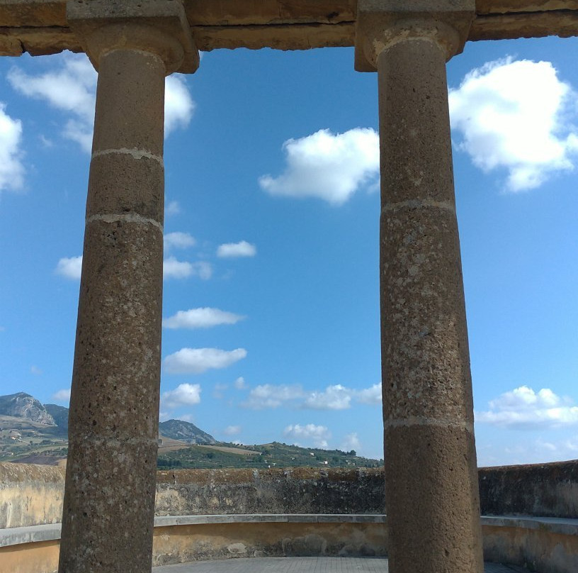 Terrazzo Belvedere o Calvario景点图片