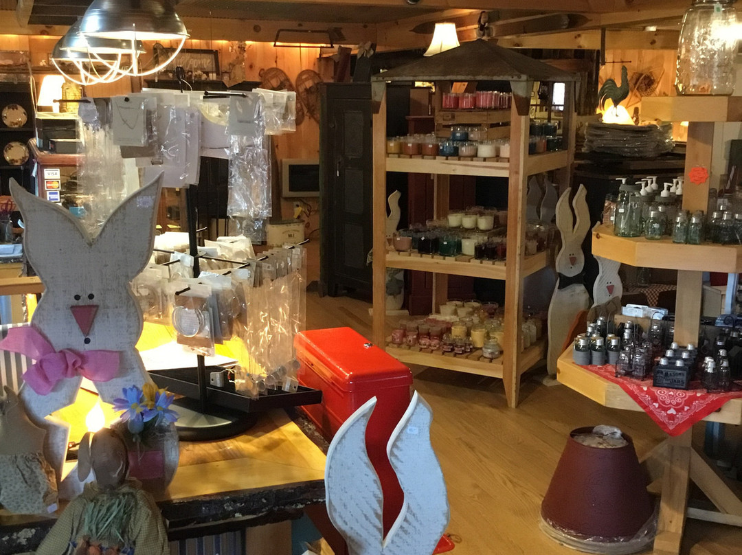 Huntersville旅游景点-4th Ave Mason Jar Trading Post