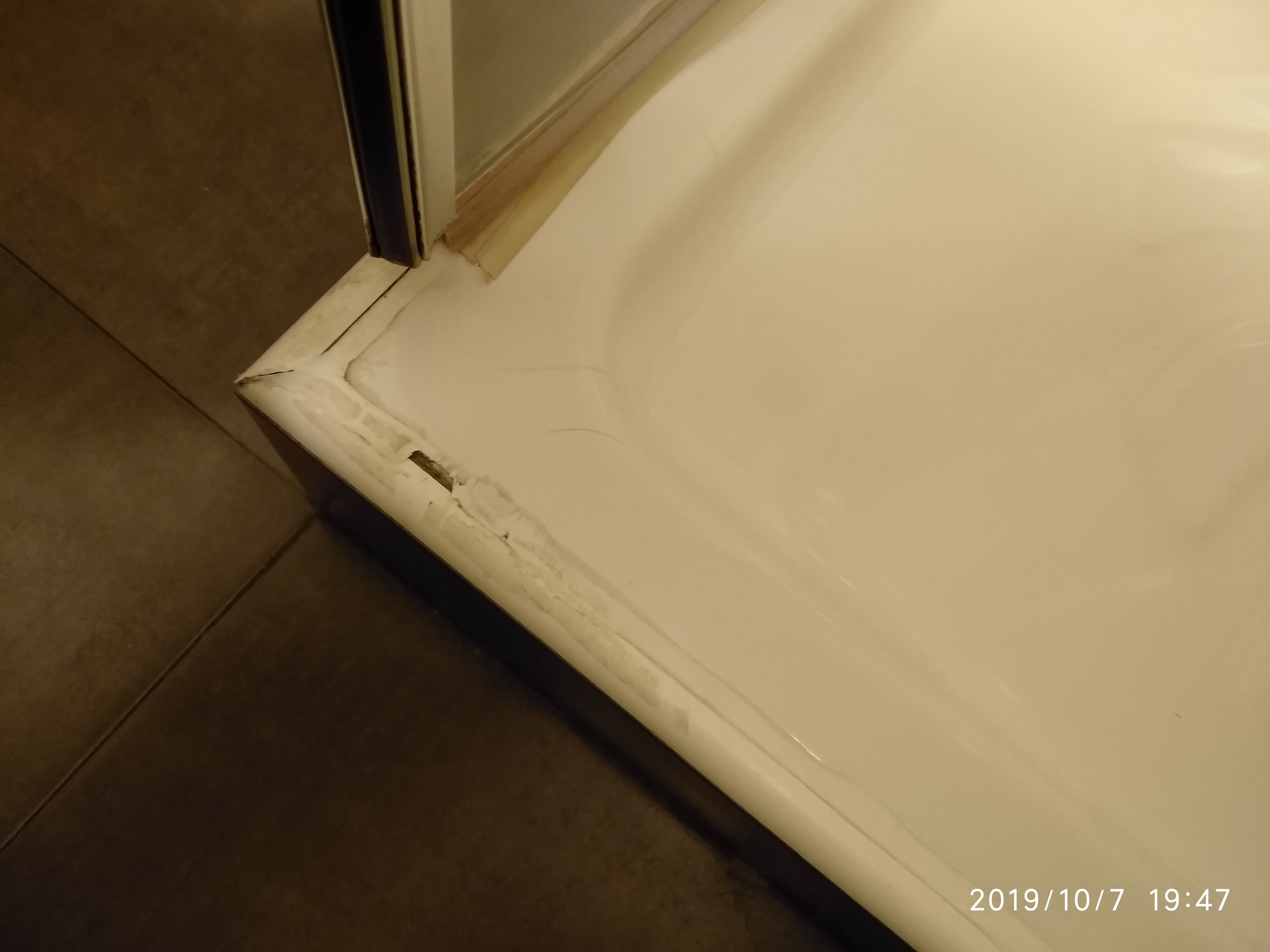 Brit Hotel Essentiel Granville-浴室