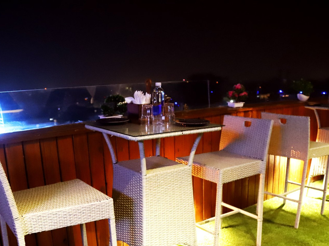 Hotel Madhushrie主图