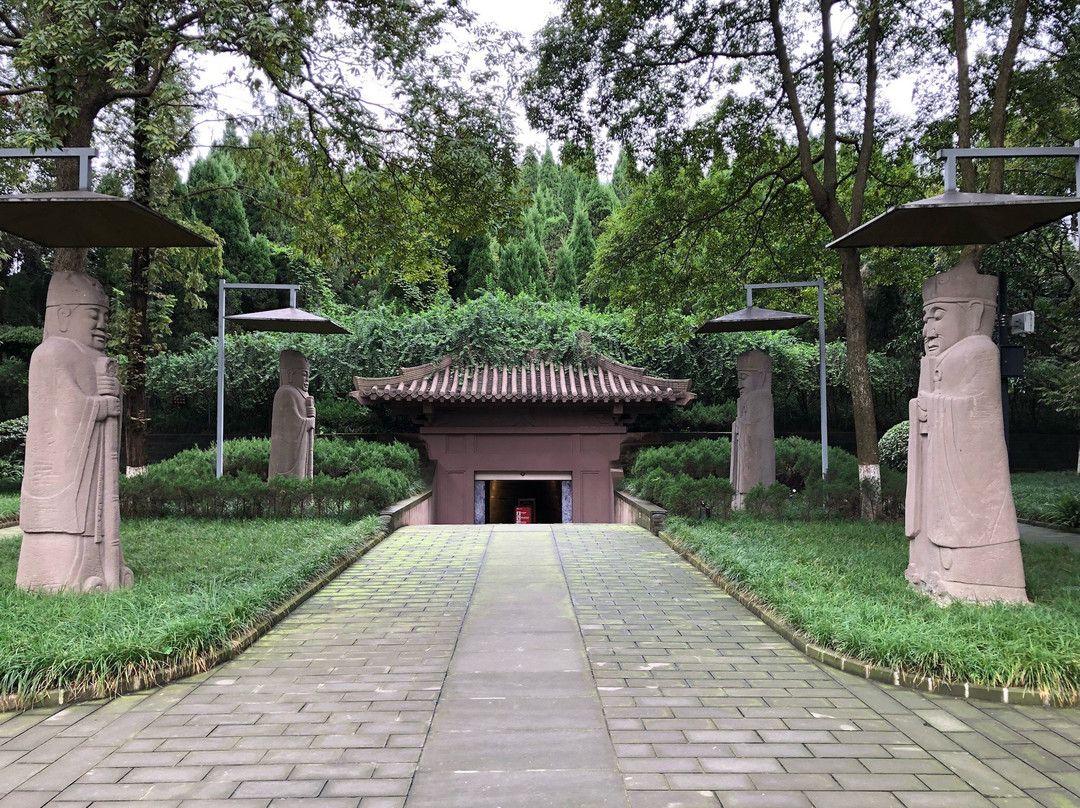 王建墓-成都必去景点